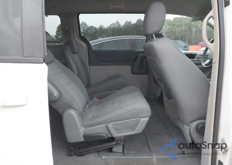 2010 Dodge Grand Caravan Sxt from USA, damaged, VIN 2D4RN5D11AR145857